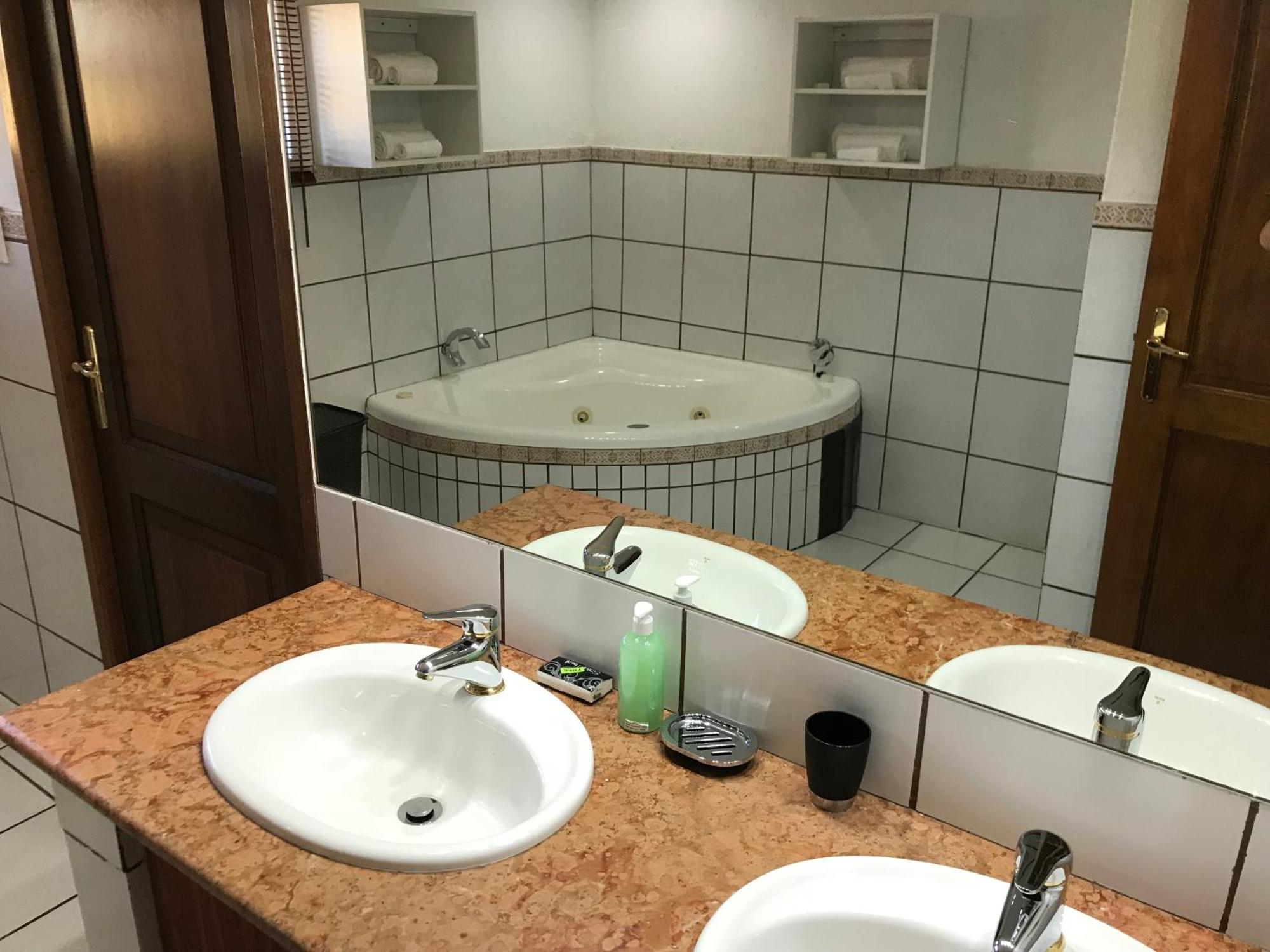 Greenwoods Self-Catering Pretoria-Noord Buitenkant foto